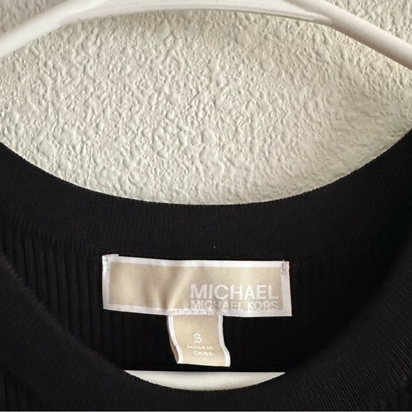 MICHAEL KORS SLEEVELESS BODY CON DRESS - Picture 4 of 5